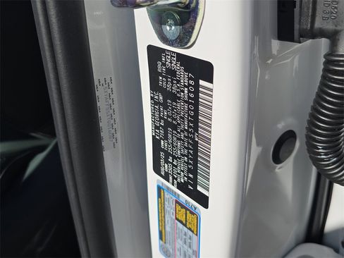 New 2026 Kia EV9 Wind image 37