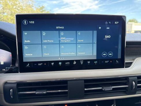New 2026 Lincoln Corsair Reserve image 23