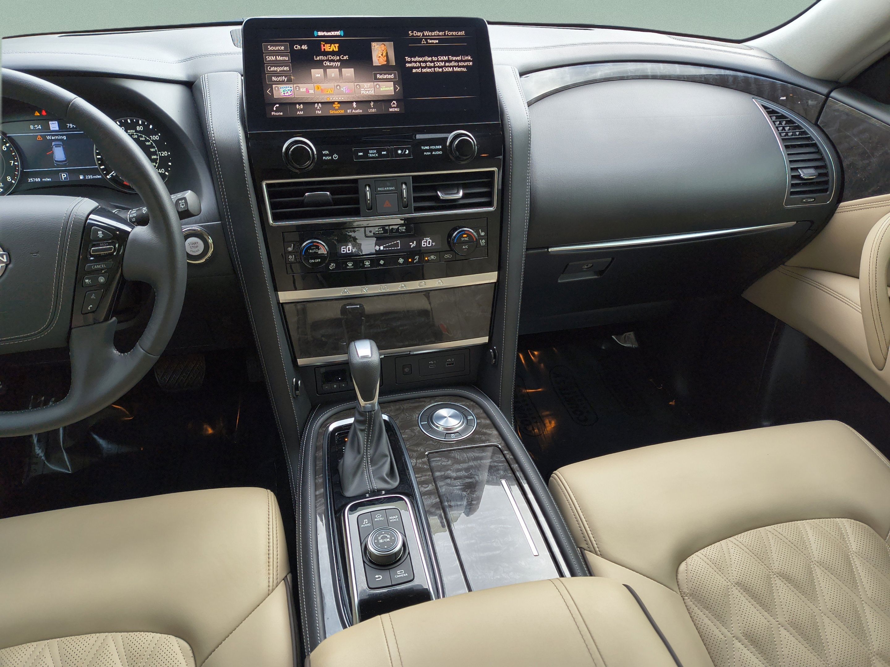 Used 2023 Nissan Armada Platinum w/ Captain's Chairs Package RWD image 15