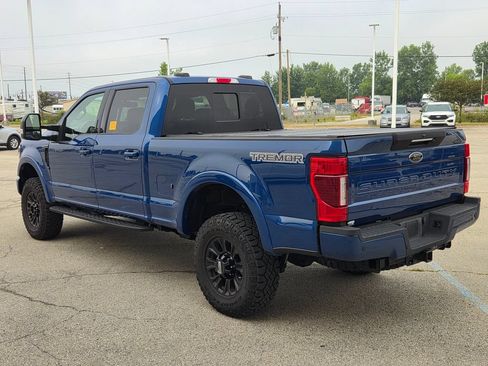 Used 2022 Ford F250 Lariat w/ Tremor Off-Road Package AWD/4WD image 4