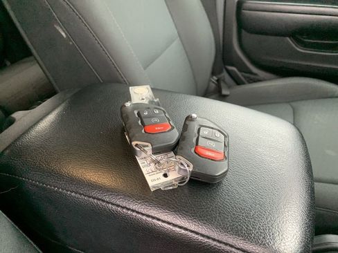 Used 2021 Jeep Wrangler Unlimited Sport image 34