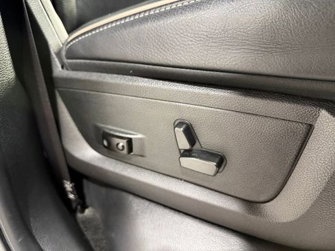 Used 2016 RAM 1500 Limited image 14