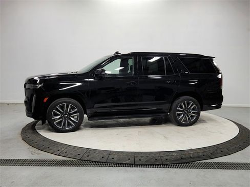 Used 2023 Cadillac Escalade Sport image 4