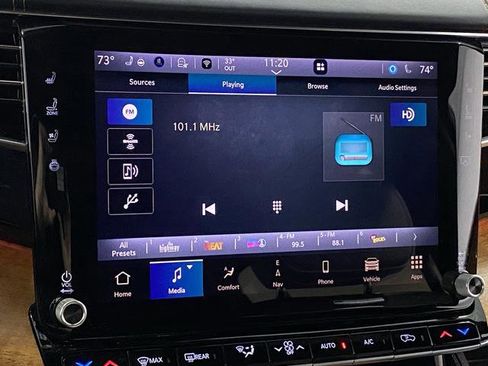 Used 2022 Jeep Grand Wagoneer Series III image 20