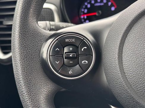 Certified 2020 Kia Soul LX FWD image 16