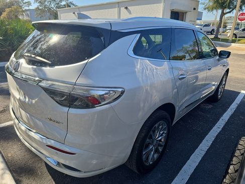Used 2022 Buick Enclave Avenir w/ Trailering Package, 5000 lbs. image 4