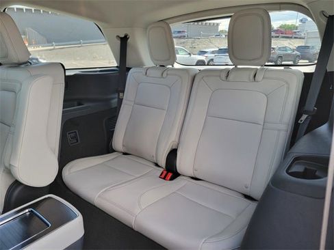 New 2025 Lincoln Aviator Reserve image 21