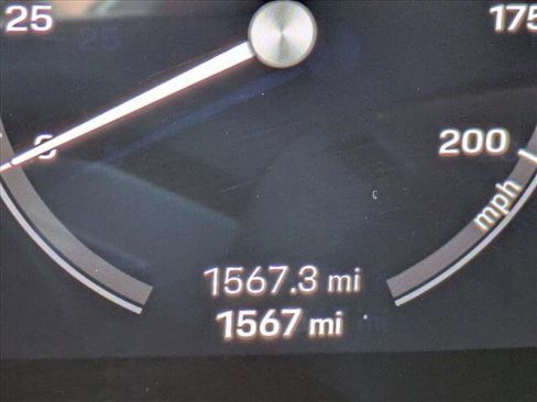 Used 2024 Porsche 911 Carrera image 12