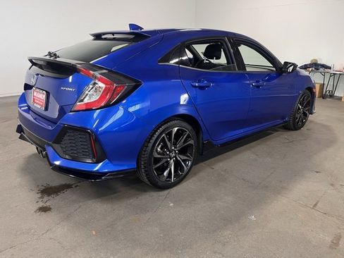 Used 2019 Honda Civic Sport image 3