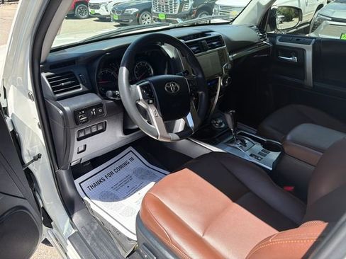 Used 2022 Toyota 4Runner Limited AWD/4WD image 14