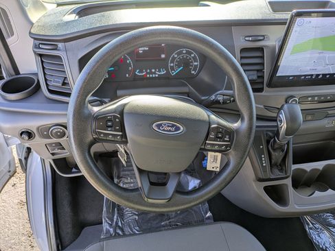 Used 2022 Ford Transit 350 XLT image 16