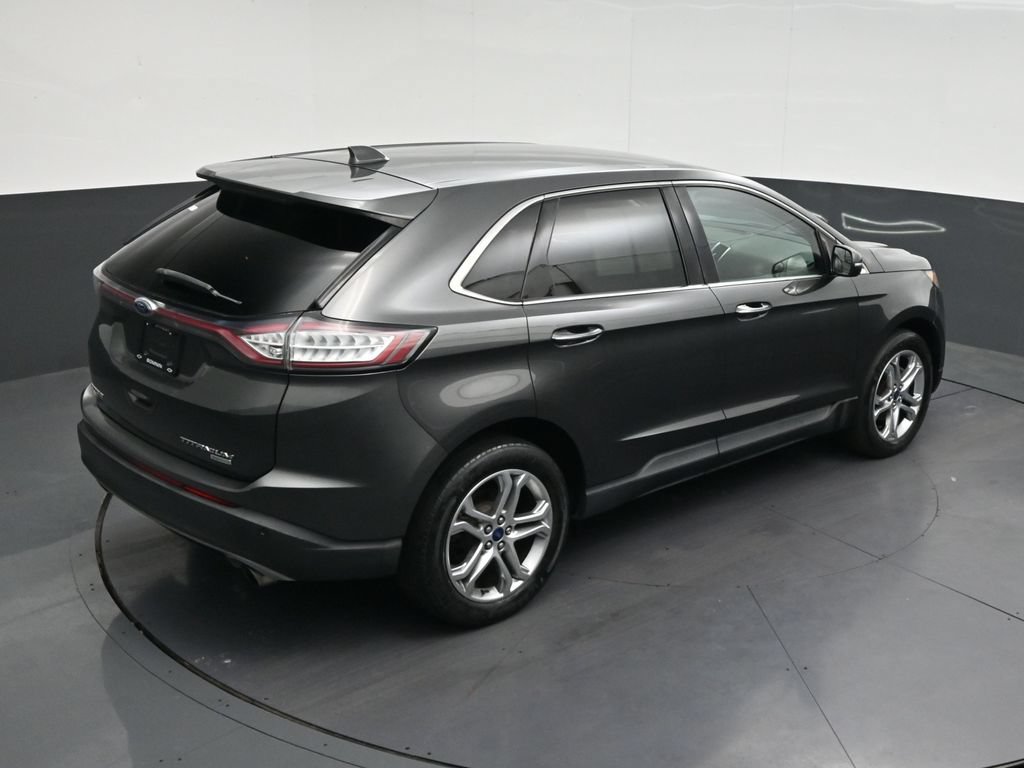 Used 2018 Ford Edge Titanium FWD image 24