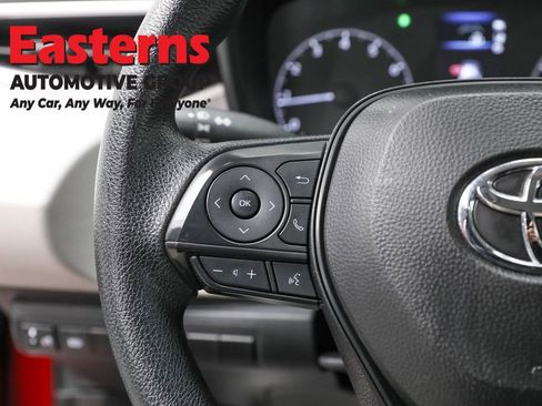 Used 2025 Toyota Corolla LE FWD image 15