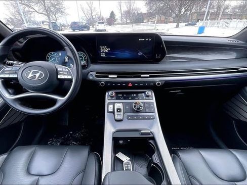 Certified 2023 Hyundai Palisade Calligraphy image 16