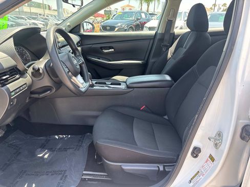 Used 2023 Nissan Sentra SV image 22