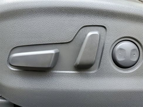 Used 2018 Kia Sportage SX image 19