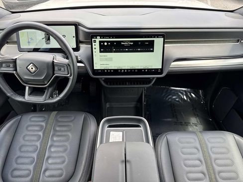 Used 2025 Rivian R1S Adventure AWD/4WD image 19