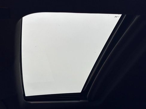 Used 2024 Chevrolet Silverado 3500 High Country w/ High Country Premium Package image 24