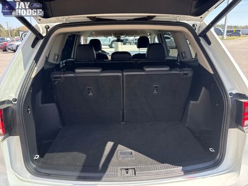 Used 2024 Volkswagen Atlas SE image 7