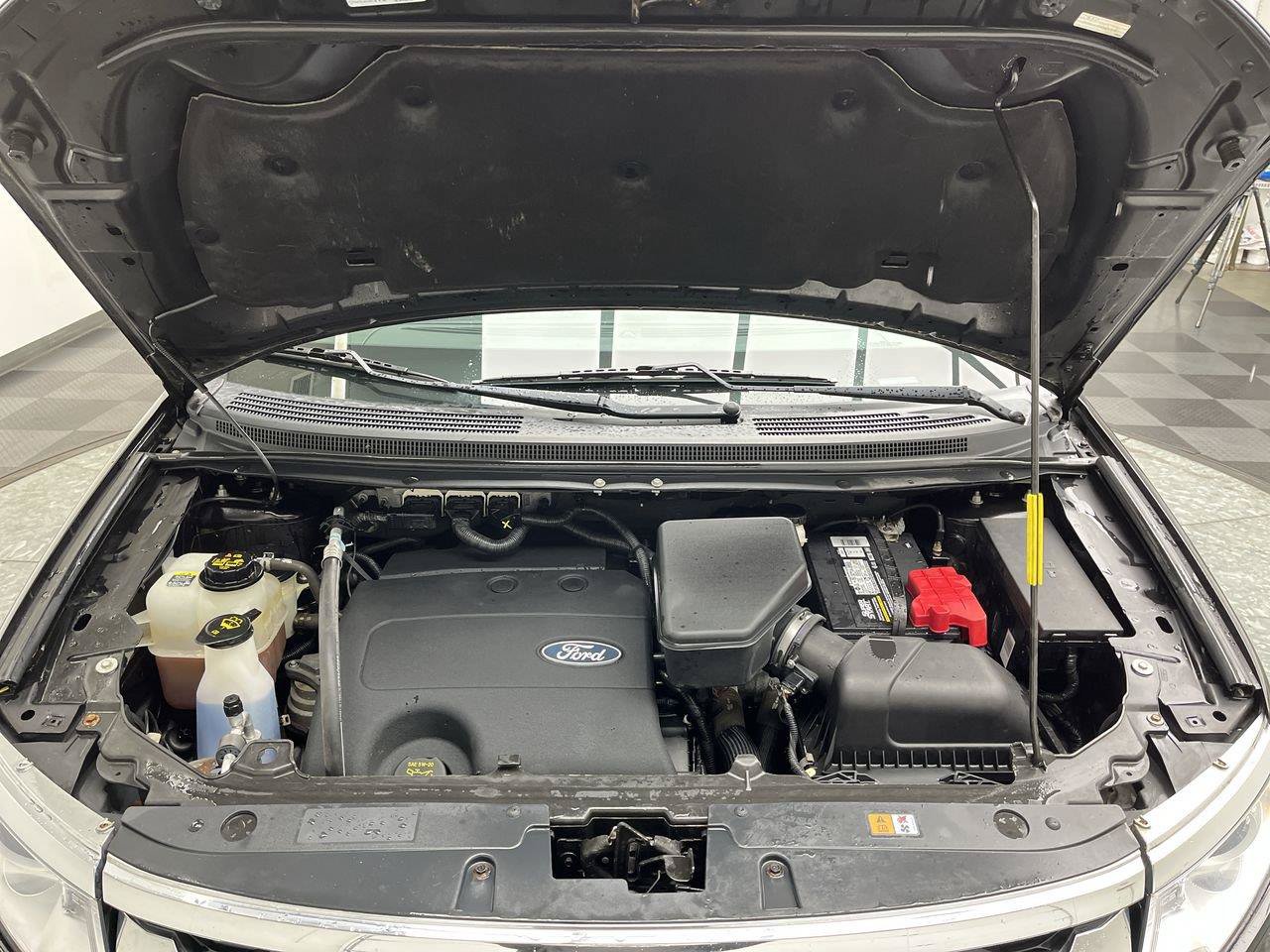 Used 2013 Ford Edge SEL FWD image 22