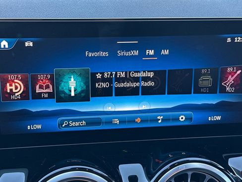 Certified 2025 Mercedes-Benz GLA 35 AMG 4MATIC image 22