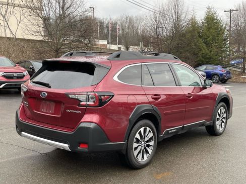 Used 2024 Subaru Outback Limited image 5