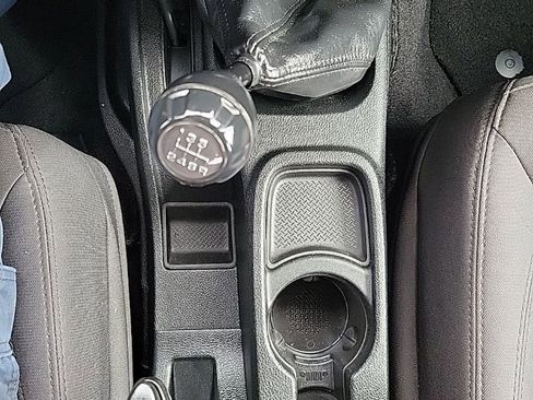 Used 2016 Jeep Wrangler Unlimited Sport AWD/4WD image 8