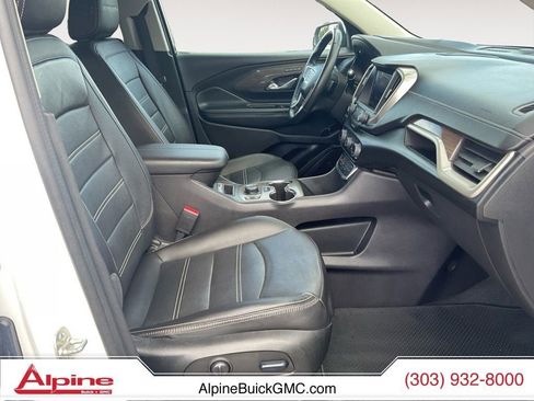 Used 2024 GMC Terrain Denali image 15