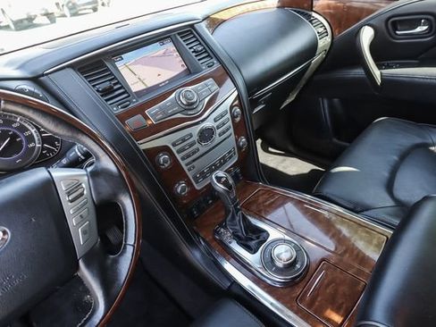 Used 2018 INFINITI QX80 4WD w/ Driver Assistance Package image 29