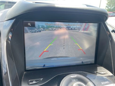 Used 2014 Ford Escape Titanium FWD image 18