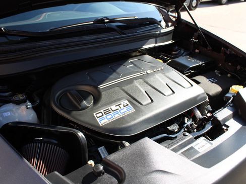 Used 2015 Jeep Cherokee Trailhawk w/ Comfort/Convenience Group image 22