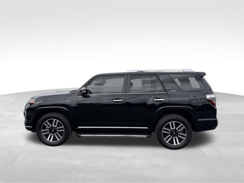 Used 2015 Toyota 4Runner Limited w/ Convenience Package AWD/4WD image 13