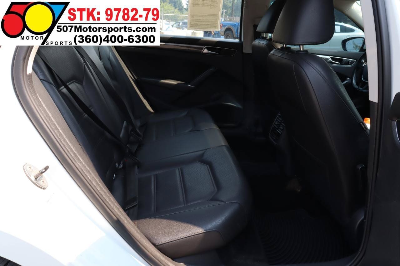 Used 2017 Volkswagen Passat 1.8T SE FWD image 15