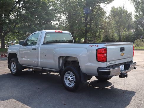Used 2017 Chevrolet Silverado 2500 W/T w/ WT Fleet Convenience Package AWD/4WD image 9