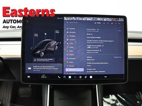 Used 2018 Tesla Model 3 Long Range RWD image 12