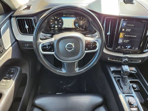 Used 2018 Volvo XC60 T6 Inscription w/ Convenience Package AWD/4WD image 12