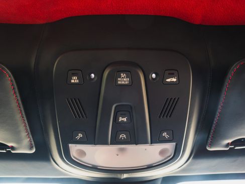 Used 2015 Ferrari 458 Speciale Coupe RWD image 53