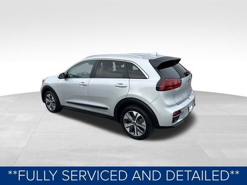 Used 2020 Kia Niro EX w/ Cold Weather Package image 10