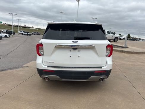 Used 2021 Ford Explorer Limited w/ Equipment Group 301A image 6