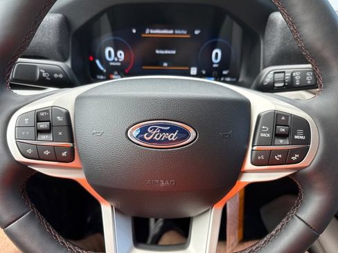 New 2026 Ford Explorer Active w/ Active Comfort Package AWD/4WD image 27