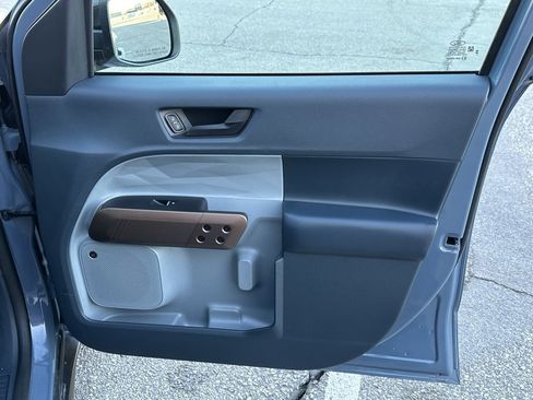 Used 2024 Ford Maverick Lariat image 27