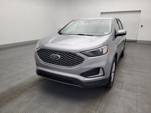 Used 2024 Ford Edge SEL image 15