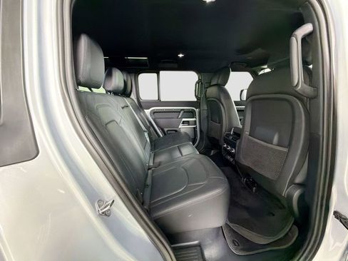 Certified 2023 Land Rover Defender 110 S AWD/4WD image 28