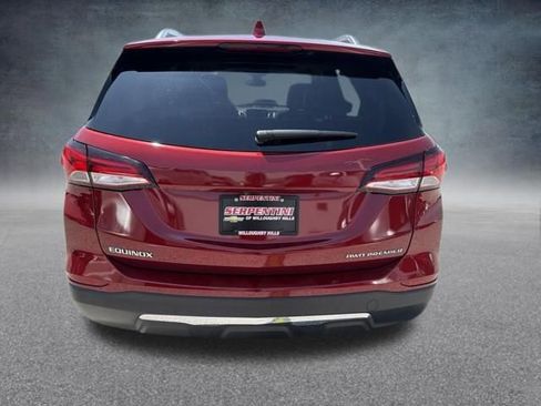 Used 2023 Chevrolet Equinox Premier AWD/4WD image 9