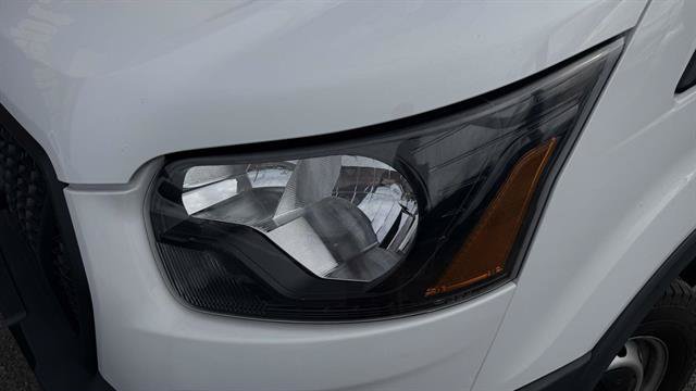 Certified 2024 Ford Transit 350 XL RWD image 5