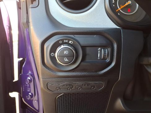 New 2026 Jeep Gladiator Sport image 21