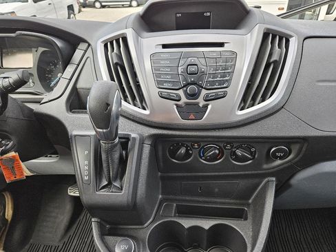 Used 2019 Ford Transit 150 XLT RWD image 40