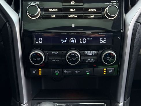 Used 2021 Subaru Ascent Limited w/ Technology Package image 20