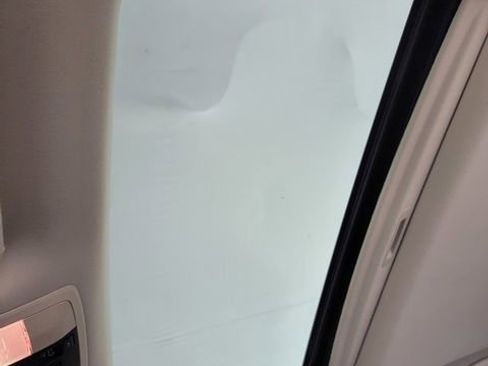 Used 2018 Lexus GX 460 Premium w/ Premium Package image 34