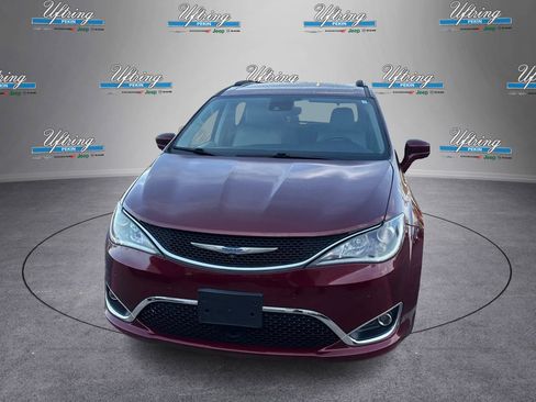 Used 2018 Chrysler Pacifica Touring-L Plus w/ Advanced Safetytec Group image 8